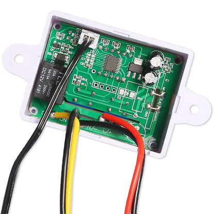 XH-W3001 220V Incubator Multifunction Digital Temperature Controller 1500W Thermostat Control Switch