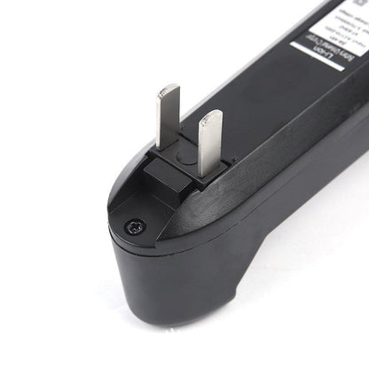 18650 14500 Lithium battery charger Multi-function single slot 3.7V charger Universal single charger 16340